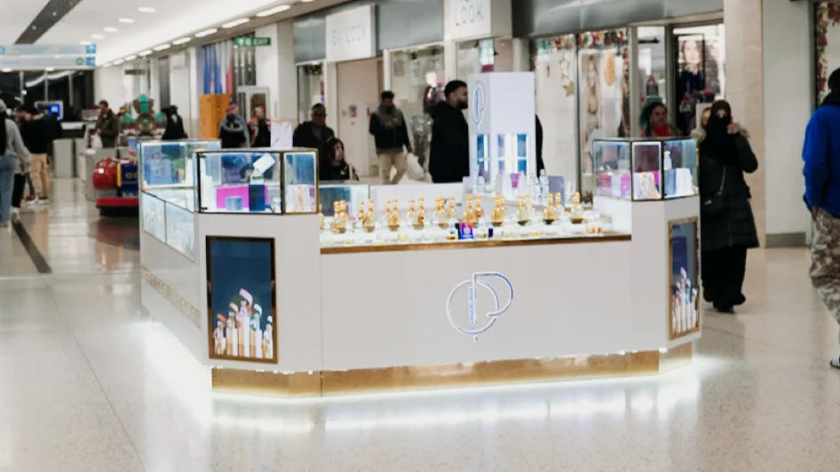 The Oud Prestige kiosk in The Mall, Luton